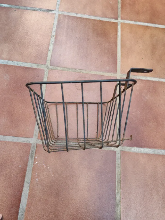 Cesta para Vespino