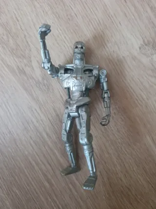 Muñeco Terminator T-800