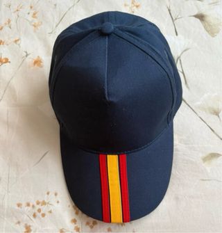 Gorra azul con bandera España