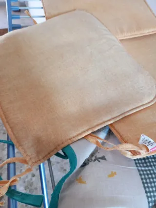 Sei cuscini per sedia