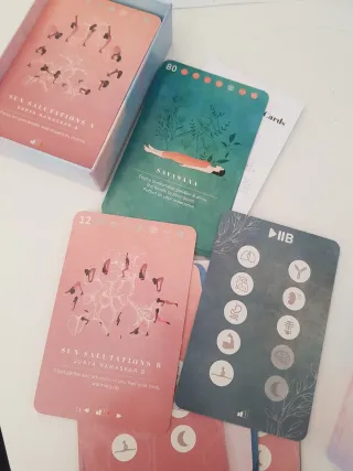 Cartas Yoga Asanas y Secuencias Playpausebe