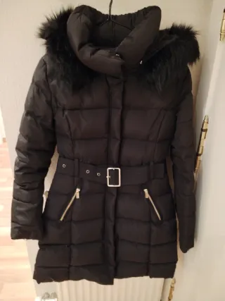 Plumas Mango Talla XS Negro con Capucha desmontabl