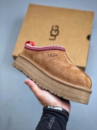Stivali UGG Taglia 39 Nuovi