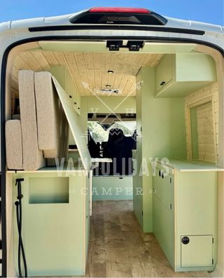 Furgoneta Camper Ford Transit 2022