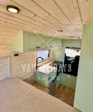 Furgoneta Camper Ford Transit 2022