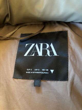 Abrigo acolchado Zara marrón