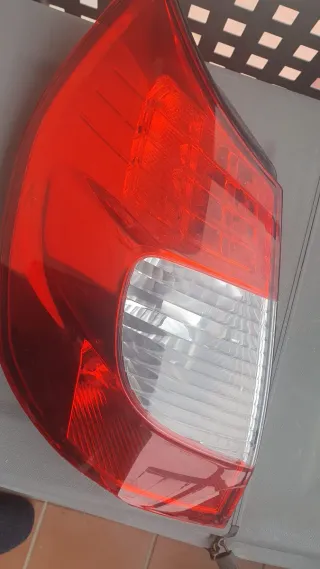 Faro trasero Scenic 2