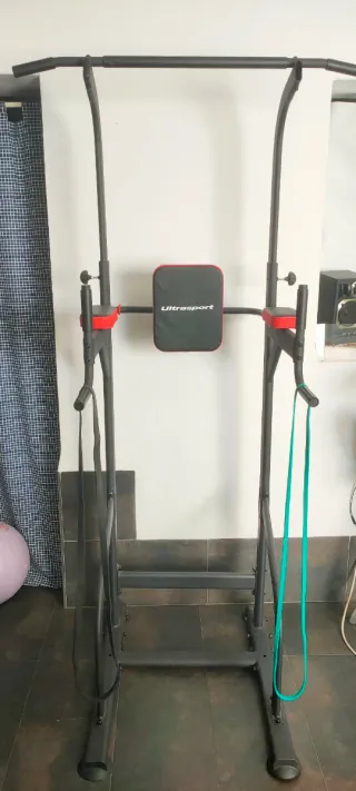 Aparato de gimnasio multifunción