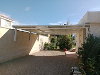 Montador panel sándwich