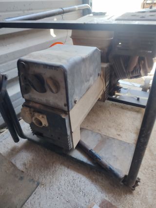 Generador Honda 13cv 7Kw EW 200 AC