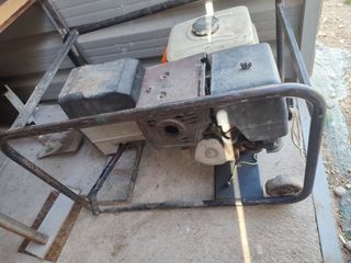 Generador Honda 13cv 7Kw EW 200 AC