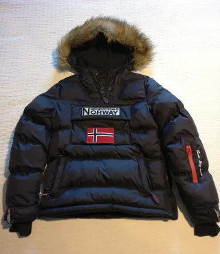 Chaquetón Geographical Norway azul oscuro.