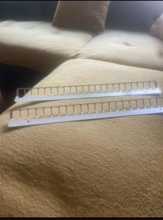 2 Rejillas de ventilación blancas