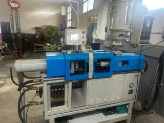 2 Máquinas Inyectoras Plástico