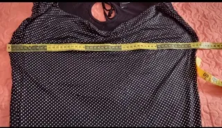 Blusa plateada y negra con lunares Talla XL