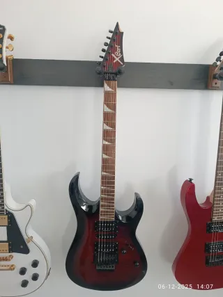 Guitarra Eléctrica Epiphone Les Paul Custom Pro