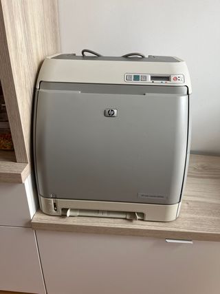 Impresora HP Color LaserJet 2605dn