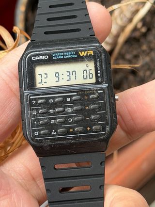 Casio CA 61W Calculadora Reloj