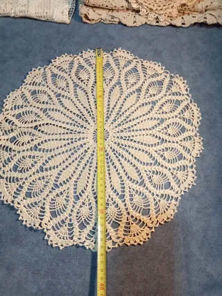 Centrino uncinetto artigianale vintage anni 50