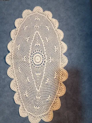 Centrino uncinetto artigianale vintage anni 50