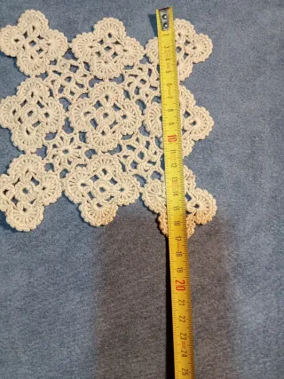 Centrino uncinetto artigianale vintage anni 50