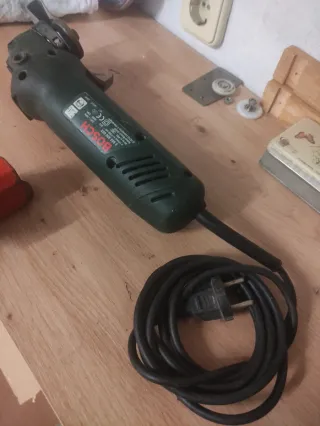 Radial Bosch PWS 550