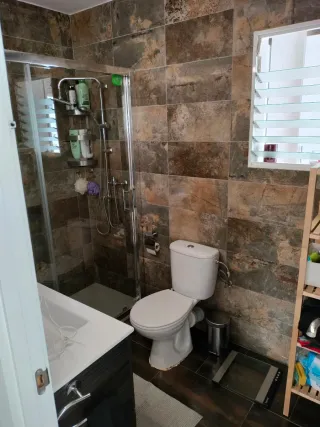 Alquiler habitación con servicios incluidos