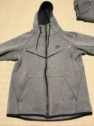 Conjunto Nike Tech Fleece Gris Hombre