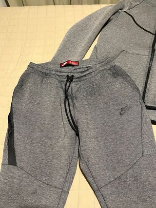 Conjunto Nike Tech Fleece Gris Hombre
