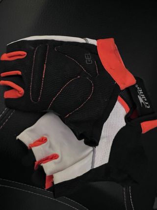 Guanti da vela Crane Gel. Mai usati.