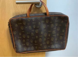 Maletín El Potro nuevo asas piel