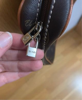 Maletín El Potro nuevo asas piel