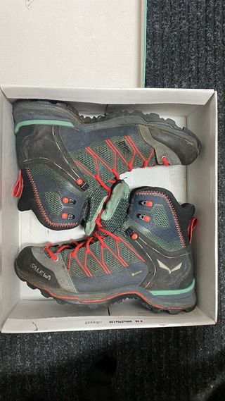 Botas Salewa Talla 38.