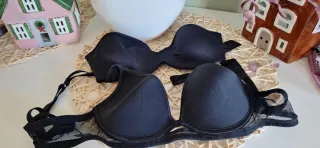 Regalo sujetadores 85B negros