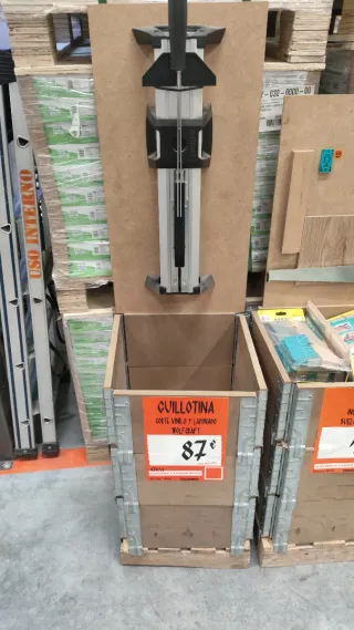 Guillotina Grande suelo laminado + accesorios