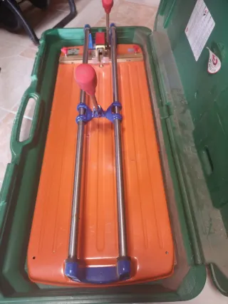 Cortadora de azulejos y cerámica con vidias