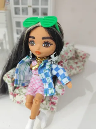 Barbie Articulada Mini con Pelo Extra