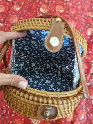 Borsetta tonda vintage in rattan