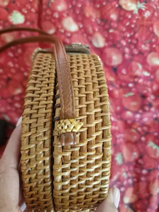 Borsetta tonda vintage in rattan
