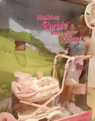 Barbie y Bebé Krissy con Cochecito