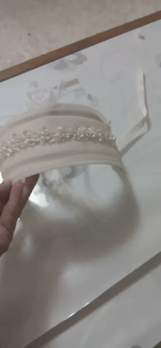 Diadema comunión flores rosa y blanco