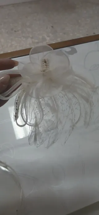 Diadema comunión flores rosa y blanco