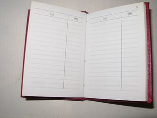 Piccola Rubrica Vintage con Cornice Floreale