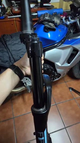 Horquilla SR Suntour 29