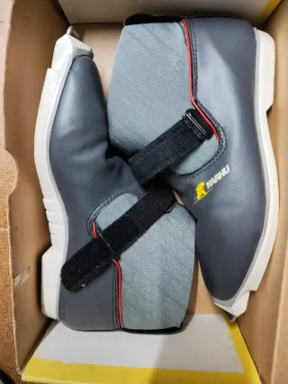 Botas esquí fondo Karhu T42