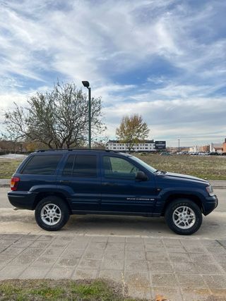 Jeep Cherokee 2003