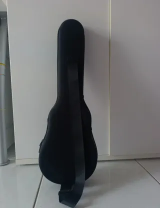 Ukulele Enya Soprano Fibra Carbonio Nero