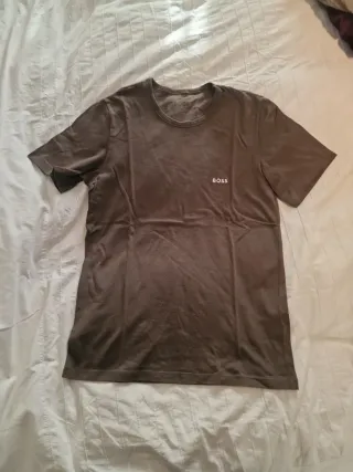 Camiseta BOSS verde talla M niño