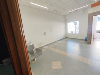 Local comercial en alquiler en Pulianas