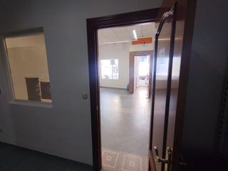 Local comercial en alquiler en Pulianas